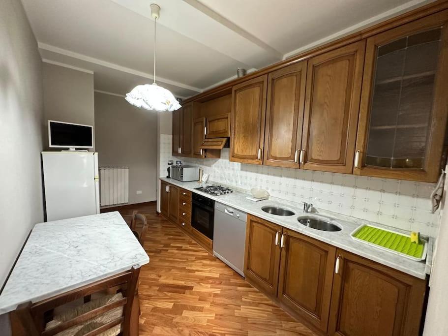 Nicola Apartment Lucca Buitenkant foto